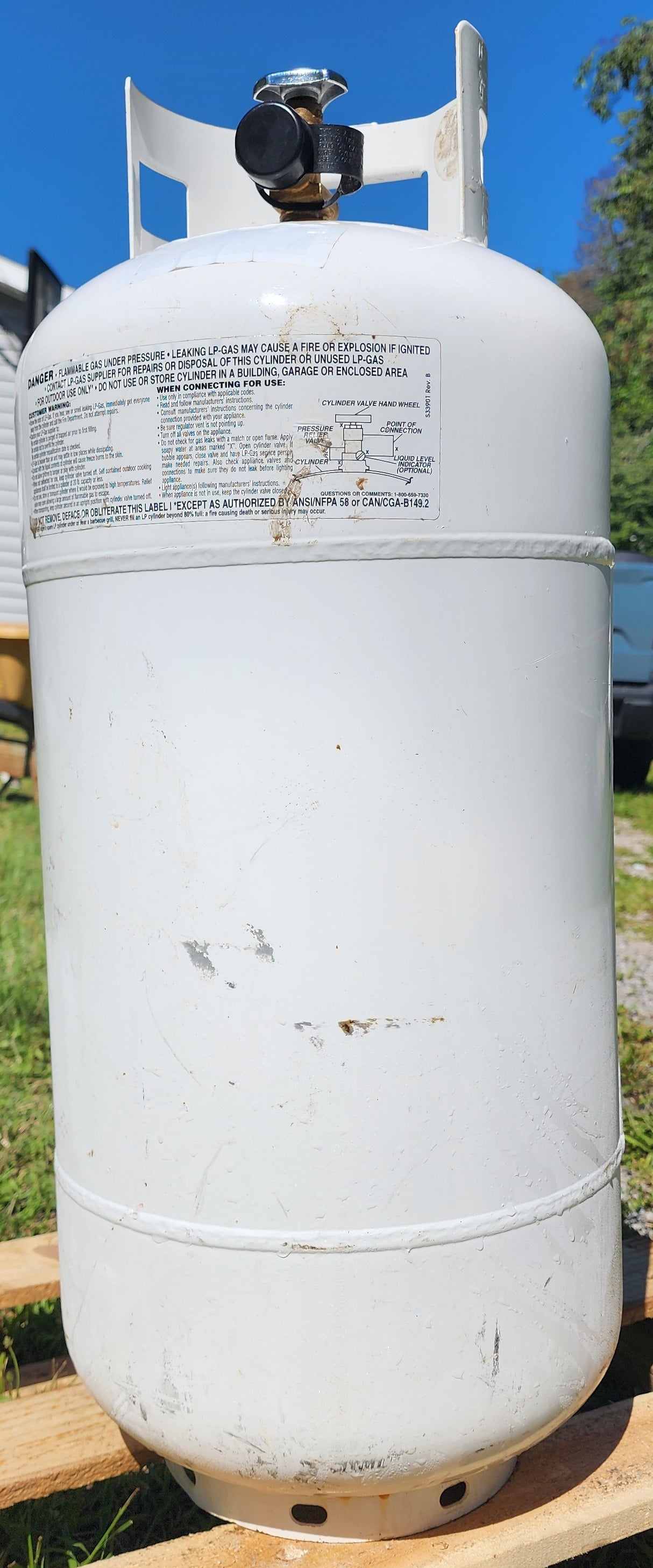 Flame King 40lb Propane Tank LP Cylinder with OPD